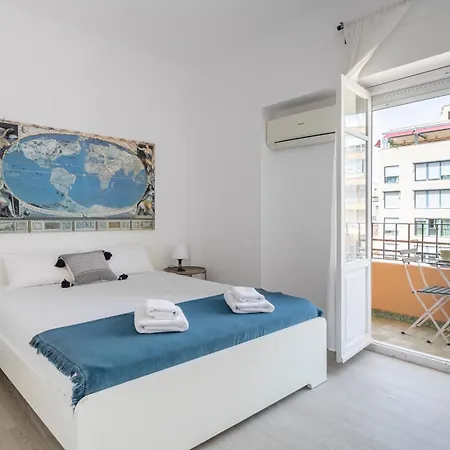 Charming Room With Private Bathroom Homestay *