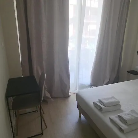 Charming Room With Private Bathroom *
